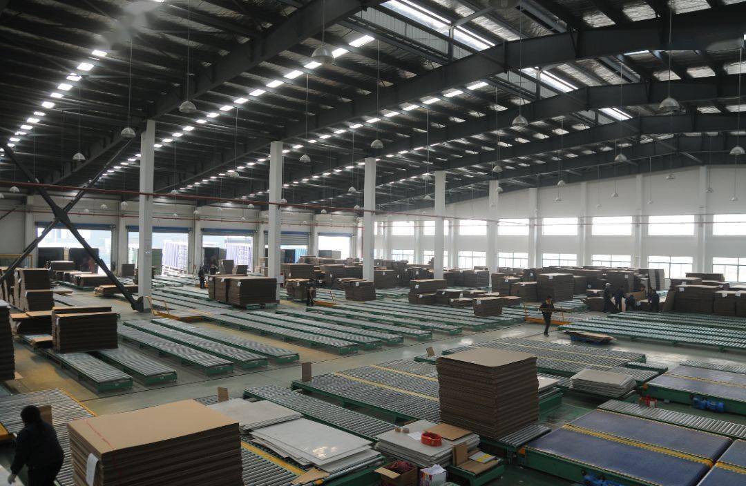 專欄| 南通達成包裝制品 中包聯(lián)紙制品包裝委員會的重要成員單位